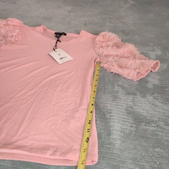 NEW - A Love Story Top Blouse Bridal Rose Pink Size M Roses on Sleeve Shirt - Picture 12 of 13